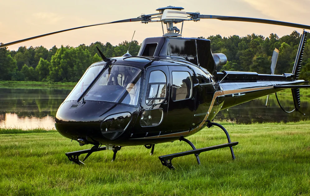 Eurocopter AS350-BA Squirrel — Black